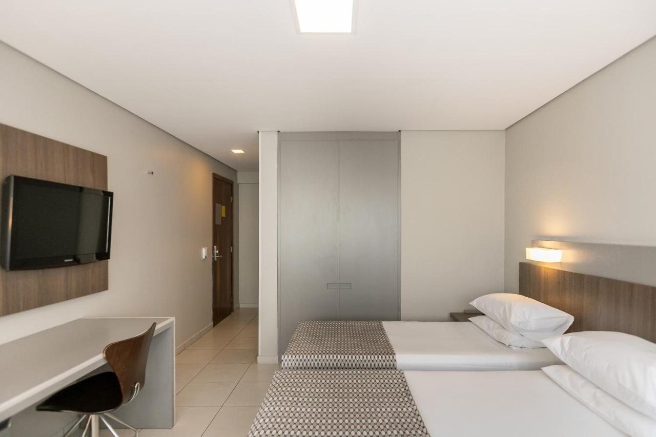 Saint Emilion By Atlantica Hotel กูรีตีบา ภายนอก รูปภาพ