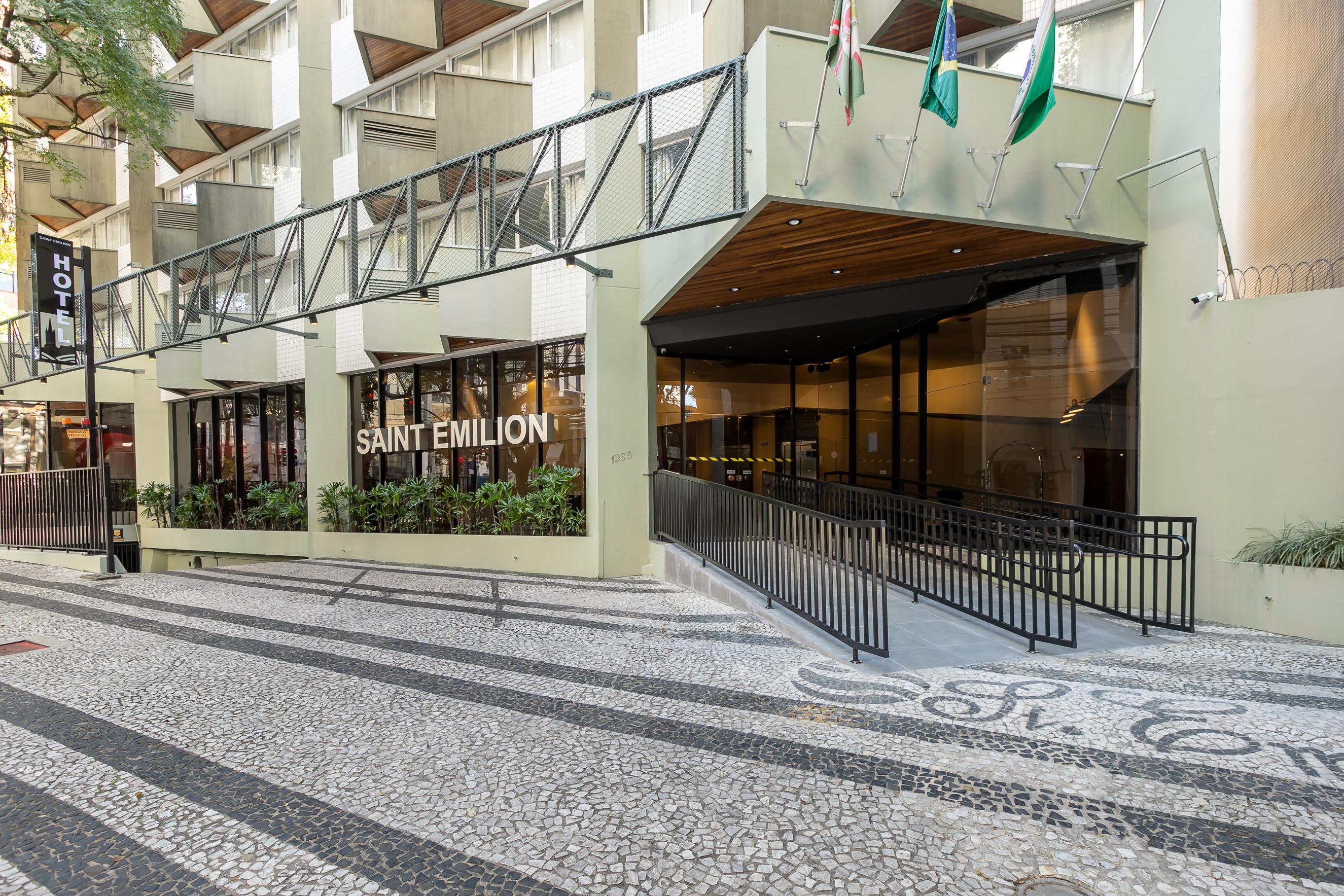 Saint Emilion By Atlantica Hotel กูรีตีบา ภายนอก รูปภาพ